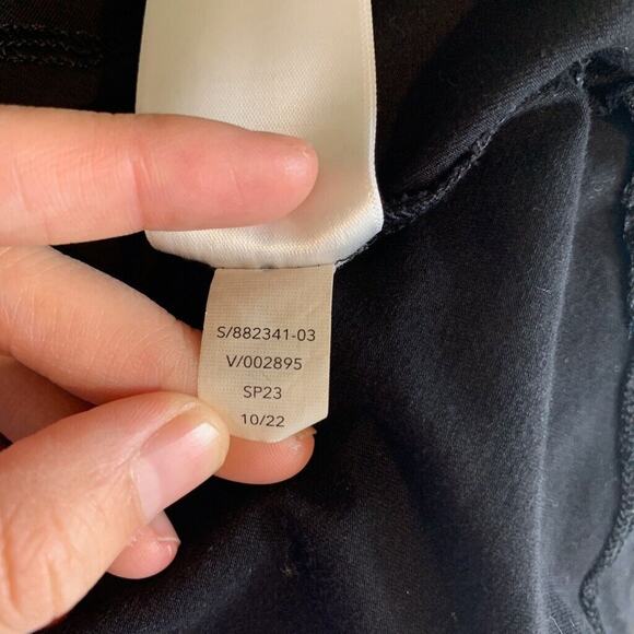 Athleta T Shirt Womens XS Extra Small Black Outbound V Neck Ruched Side Stretch - Picture 11 of 13